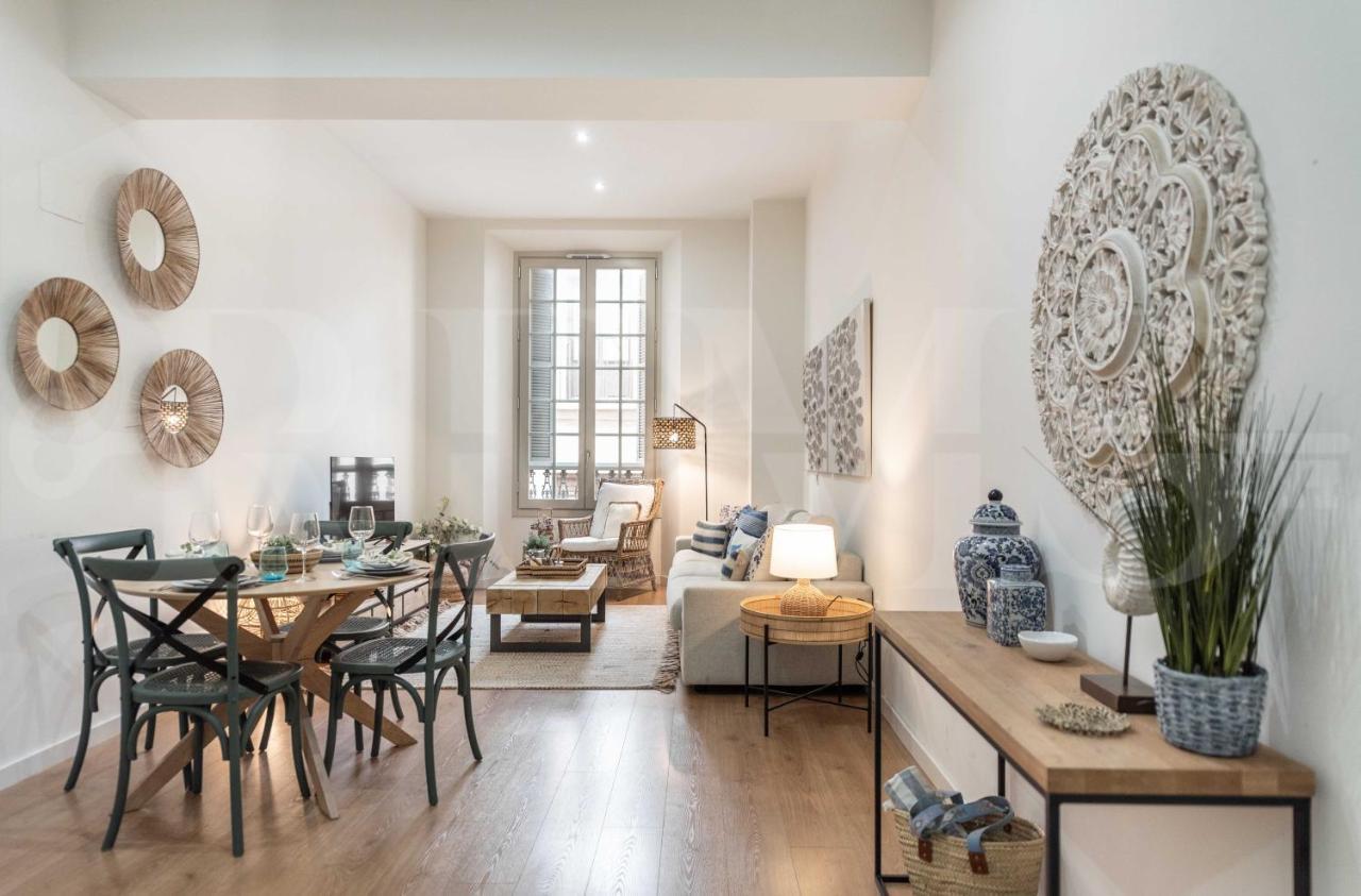 Dreamy Mediterranean Apartment With Parking - Center By Rems Málaga Eksteriør billede