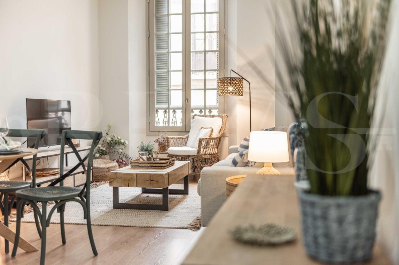 Dreamy Mediterranean Apartment With Parking - Center By Rems Málaga Eksteriør billede